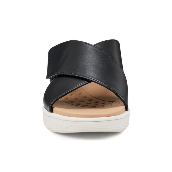 Easy Spirit Bindie Slip On Casual Sandals Black