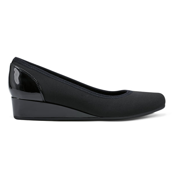 Easy Spirit Gwenyth Slip On Wedges Black
