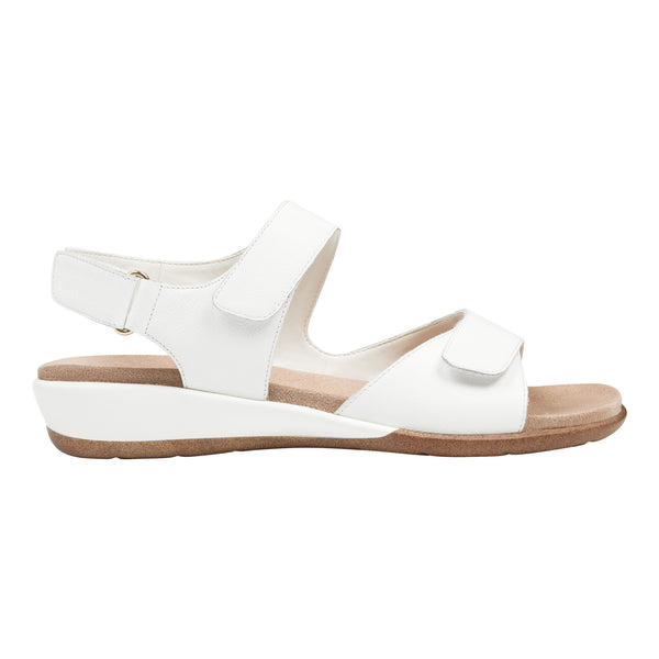 Easy Spirit Hartwell Flat Sandals White Leather