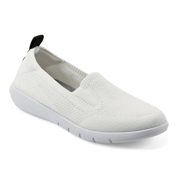 easy spirit Razzle Casual Flats White