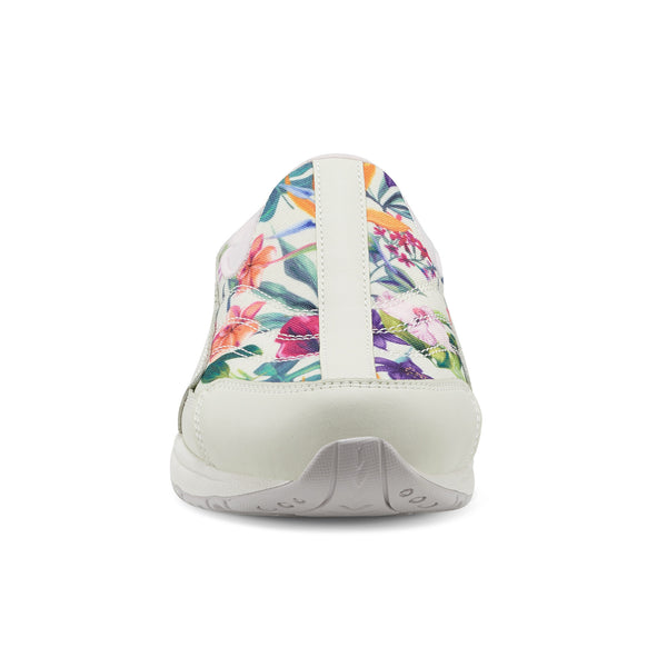 Easy Spirit Traveltime Clogs Ivory Palm Print