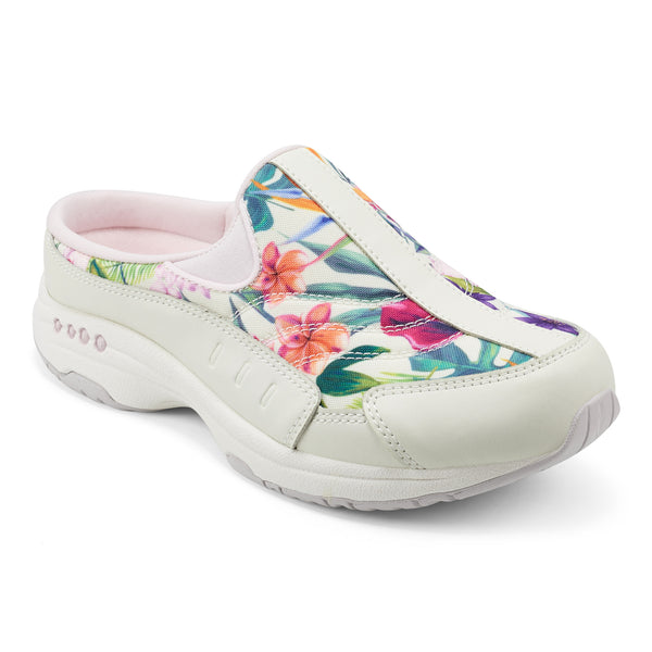 easy spirit Traveltime Clogs Ivory Palm Print