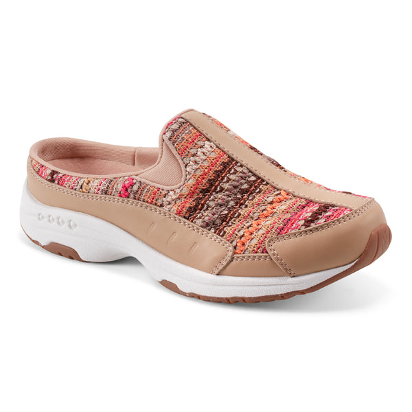 easy spirit Traveltime Clogs Natural Multi